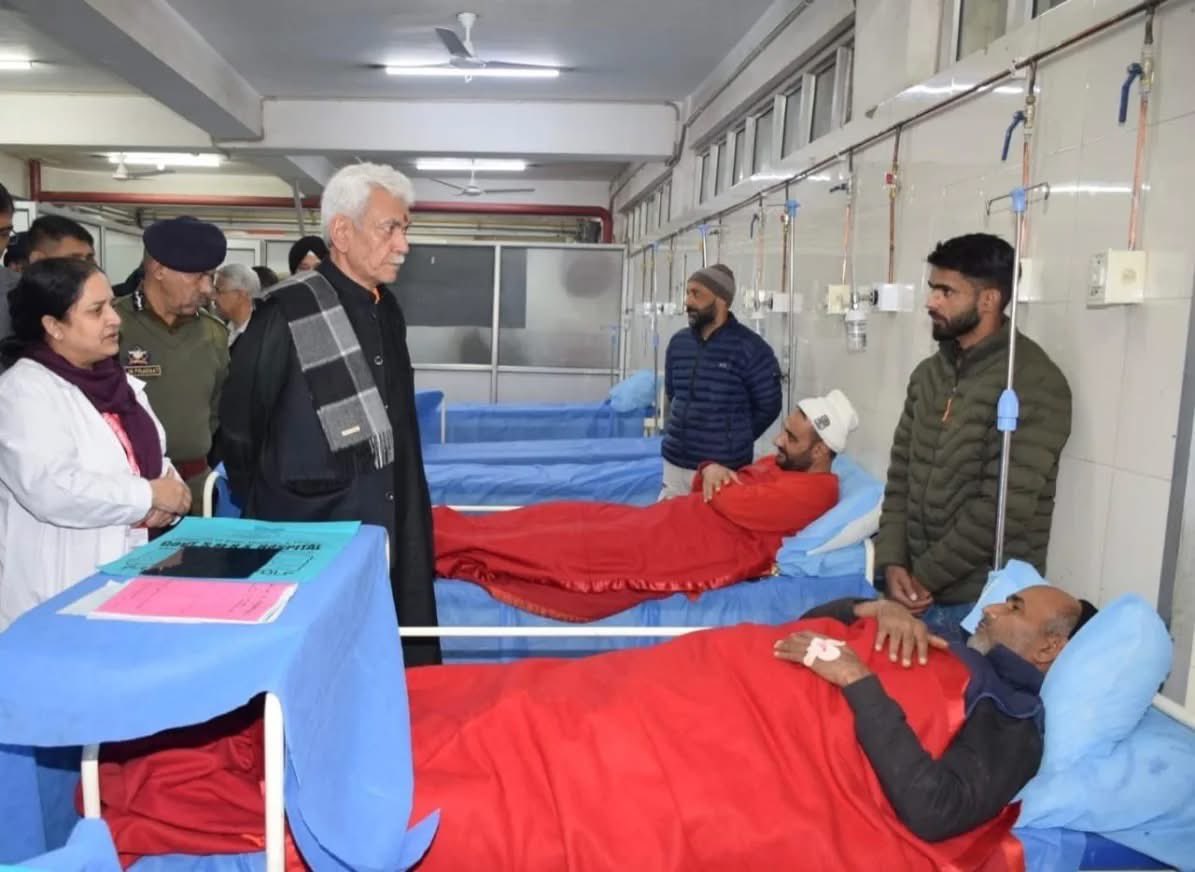 J&K Lt. Governor Manoj Sinha Visits Injured Victims of Nowgam Police Station Blast in Srinagar