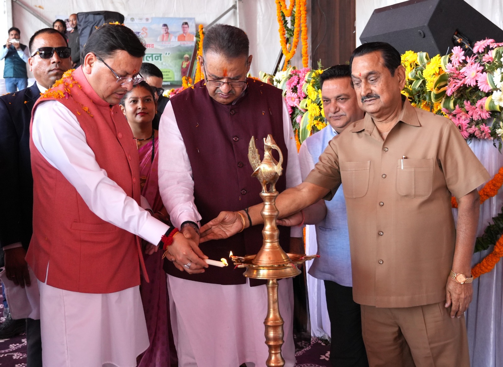 Raksha Mantri Shri Rajnath Singh calls on Russian President Mr Vladimir Putin in Moscow